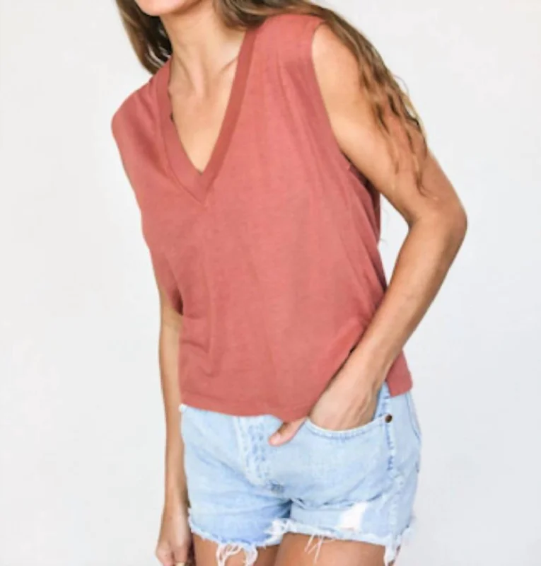 Margot V Neck Boxy Tee In Rose Flower