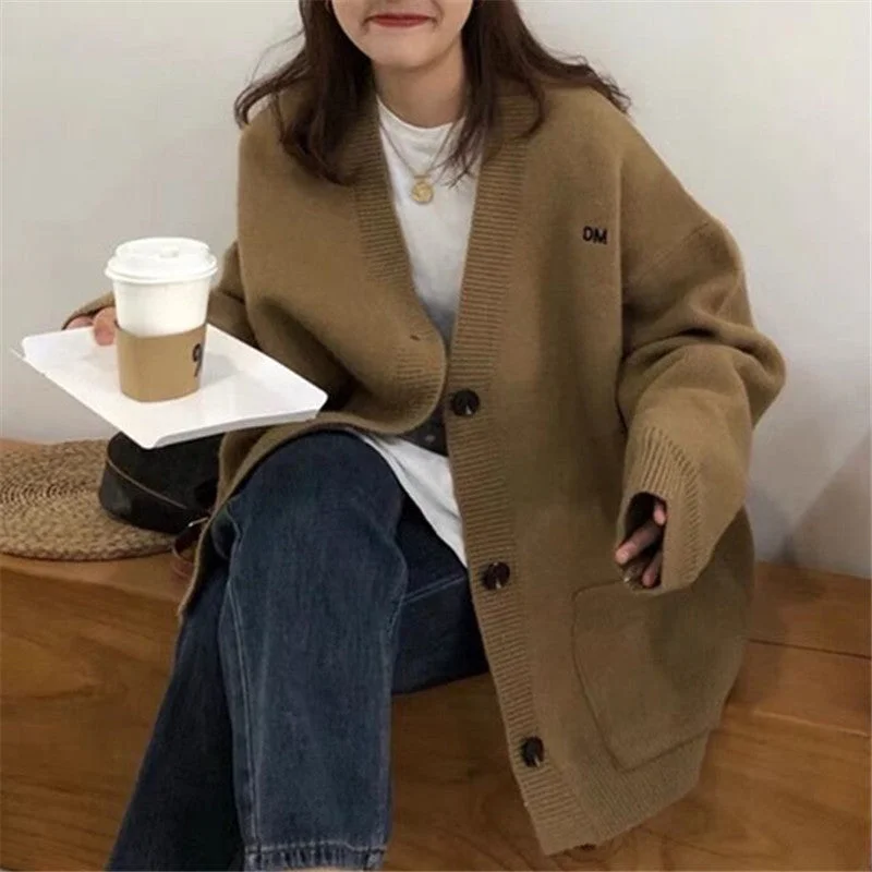 Women's Fashion Casual Solid Color Embroidery V-neck Sweater Coat